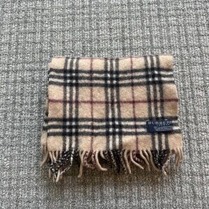 Burberry the Classic Check Cashmere Scarf Women’s Camel